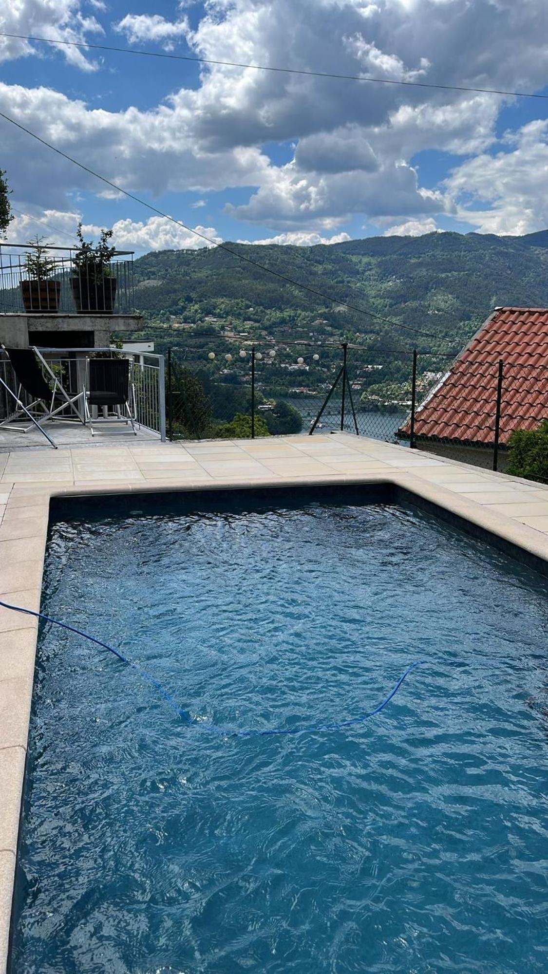 فندق Casa Da Lage - Piscina Privada - جيريز المظهر الخارجي الصورة